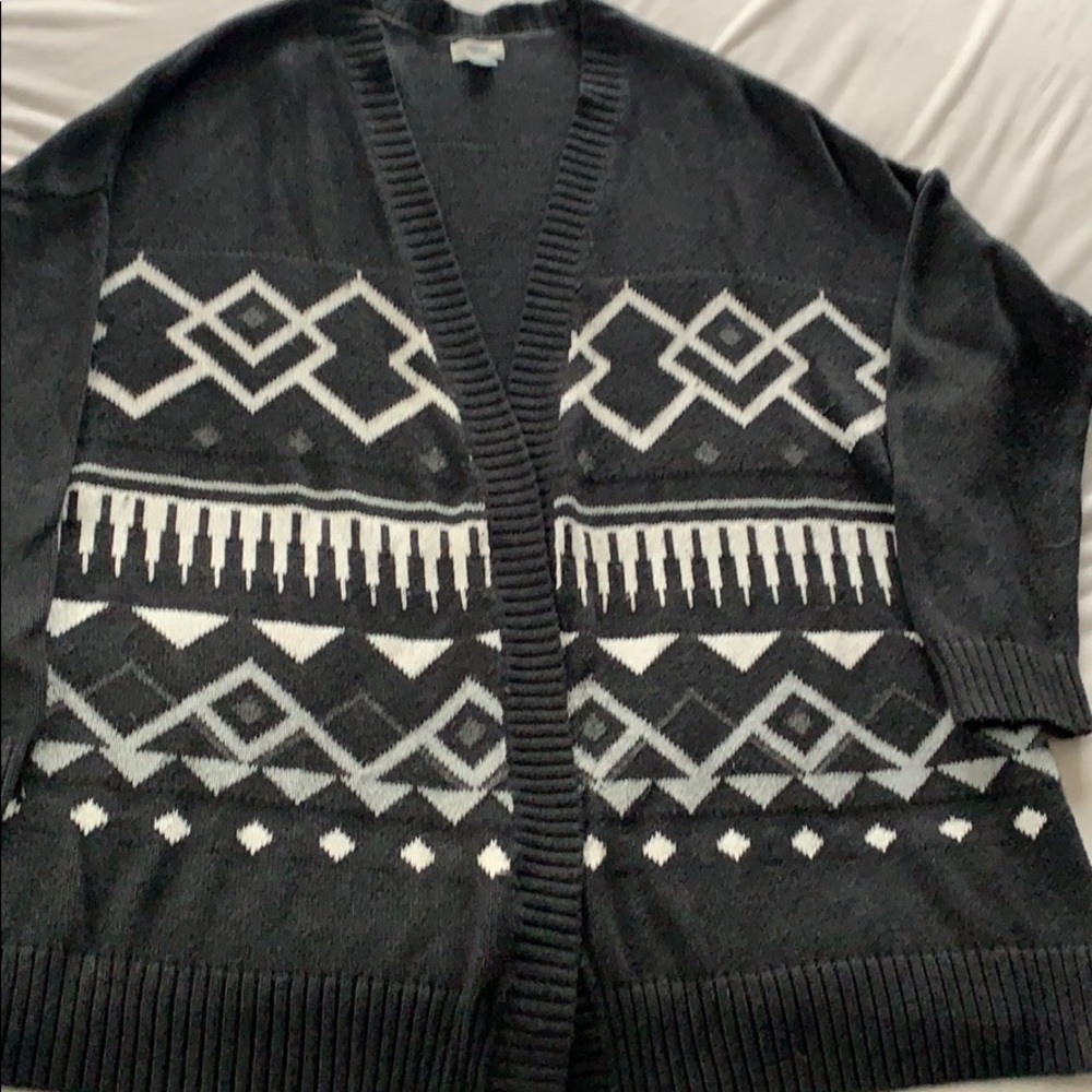Cardigan sweater
